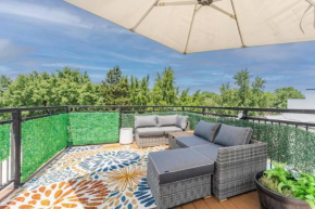 Bougainvillea DC Roof Deck